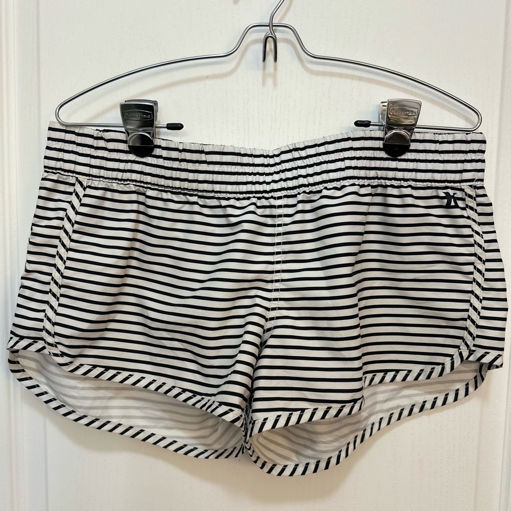 Hurley Women’s Boardshorts Size Large